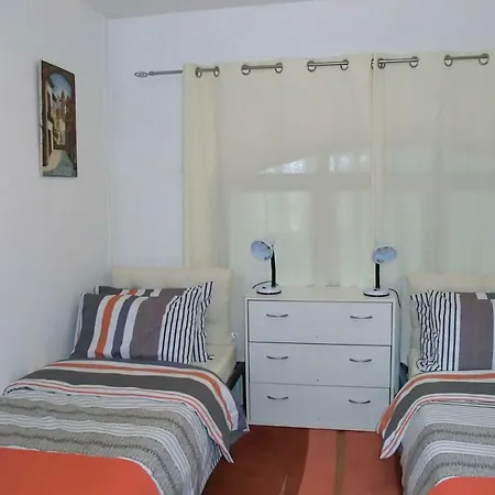 La Platriere Bed & Breakfast *